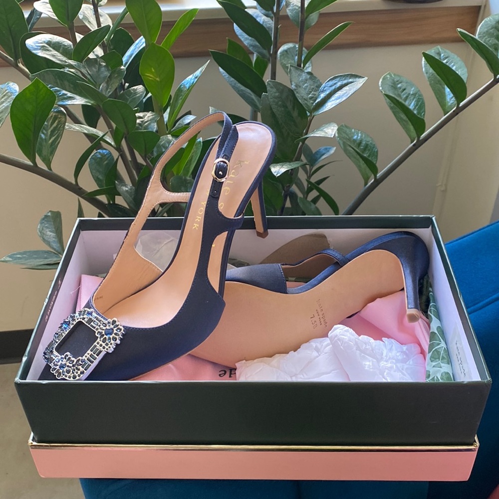 NEW IN THE BOX Kate Spade Buckle Up Slingback Pumps